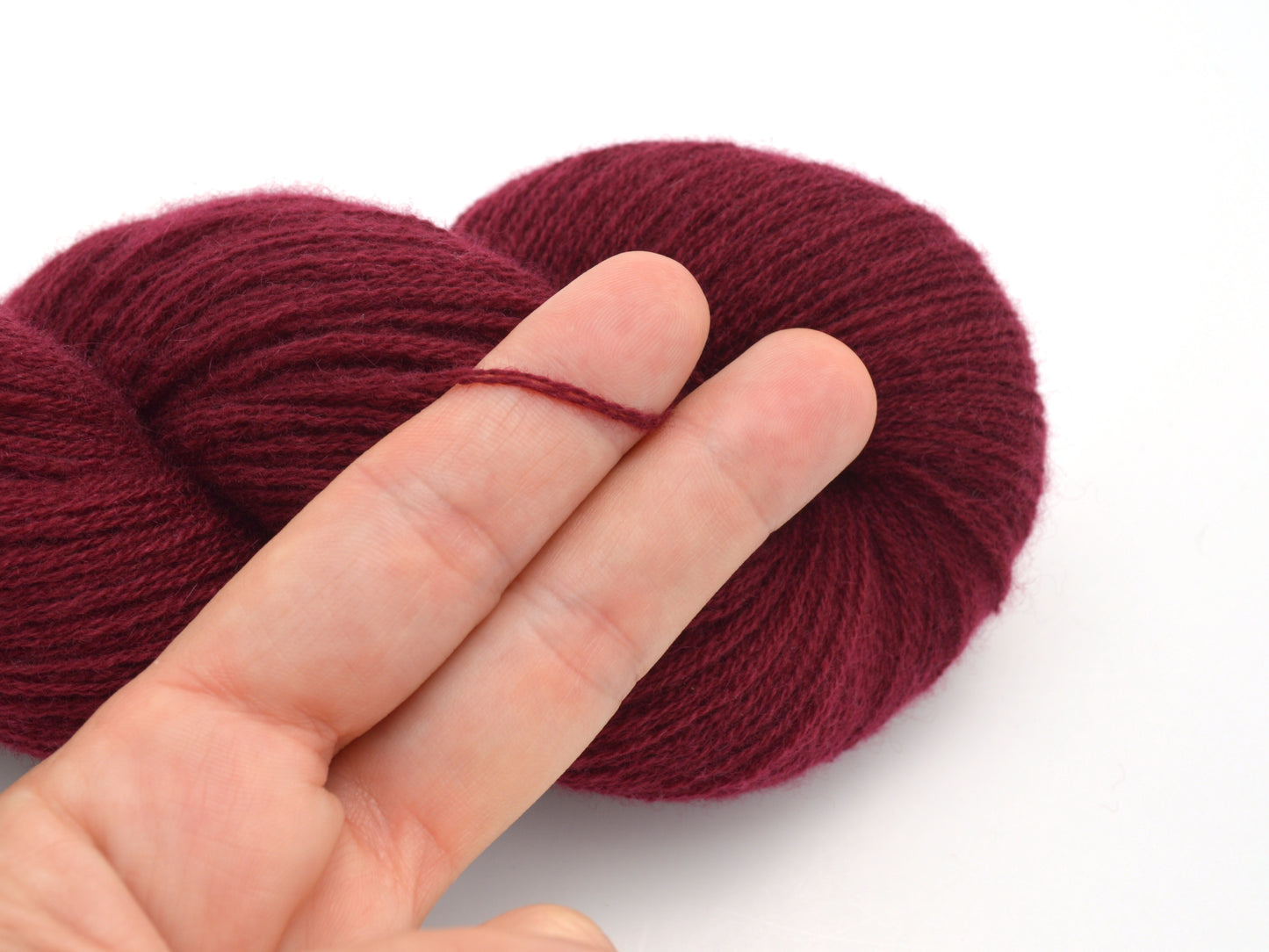 Heavy Lace Weight Recycled Cashmere Yarn in Burgundy
