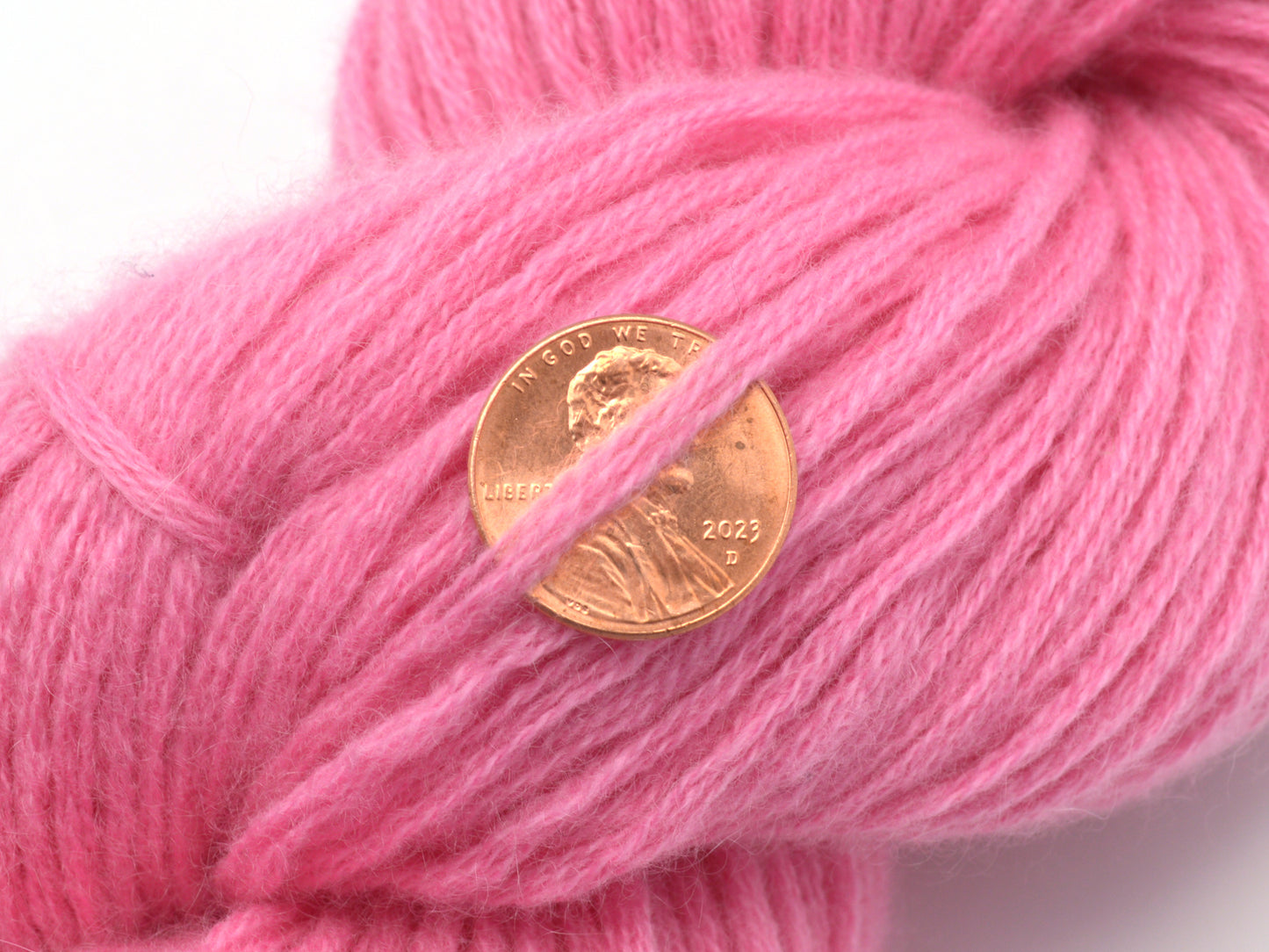 Aran Weight Recycled Cashmere Yarn in Bubblegum Pink
