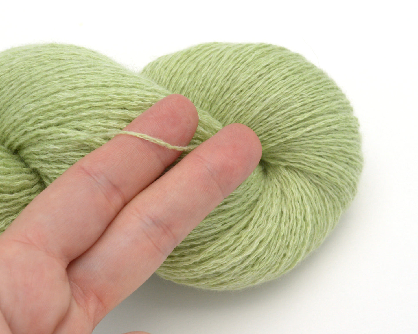Heavy Lace Weight Recycled Cashmere Yarn in Key Lime Green