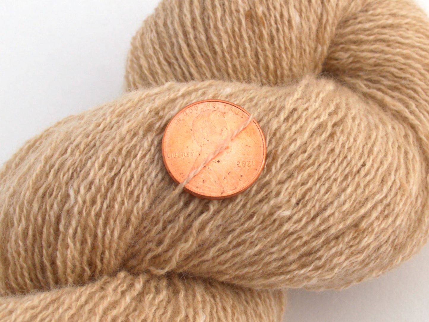 Lace Weight Recycled Cashmere Yarn in Beige Tweed