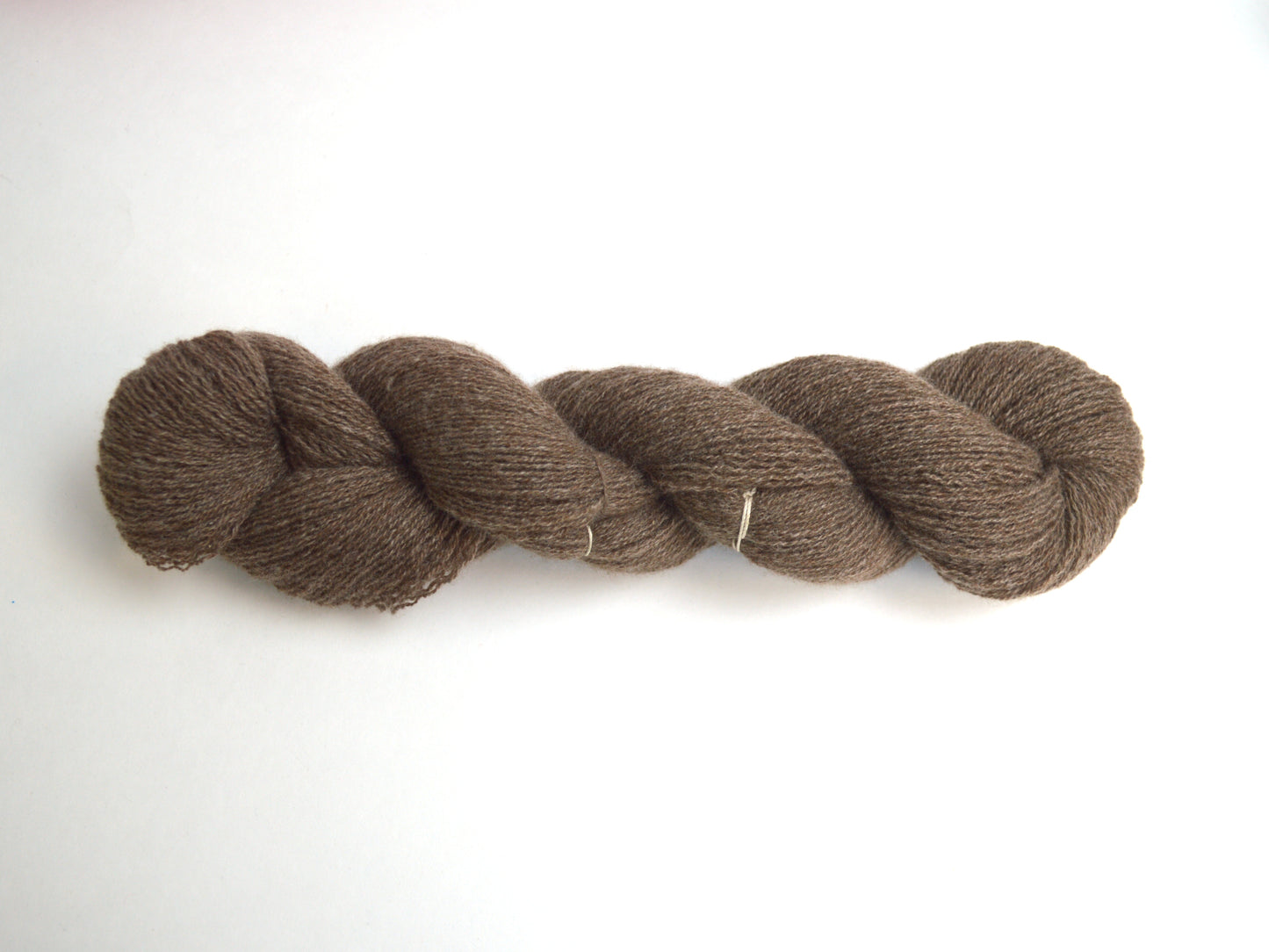 Lace Weight Cashmere Recycled Yarn in Taupe